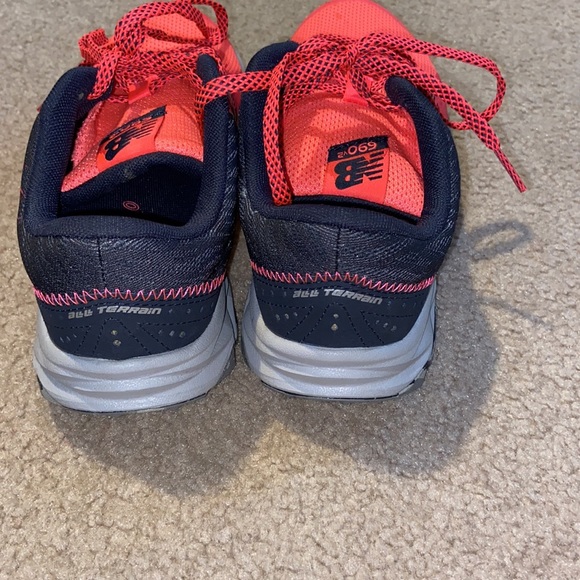 New Balance - Picture 4 of 4